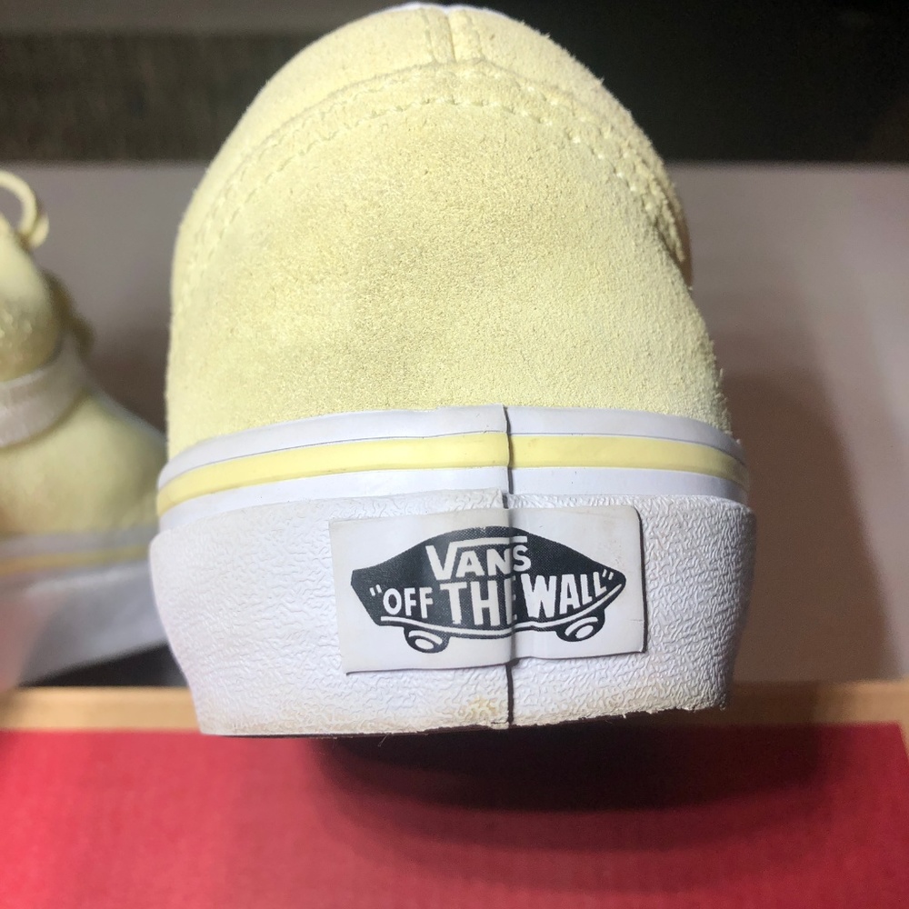 Tender Yellow Old Skool Vans - Picture 6 of 8